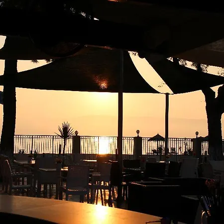 Koulouris Hotel Kavos