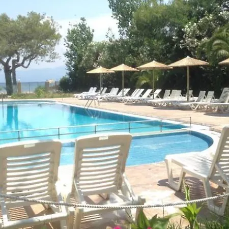 Koulouris 2* Kavos